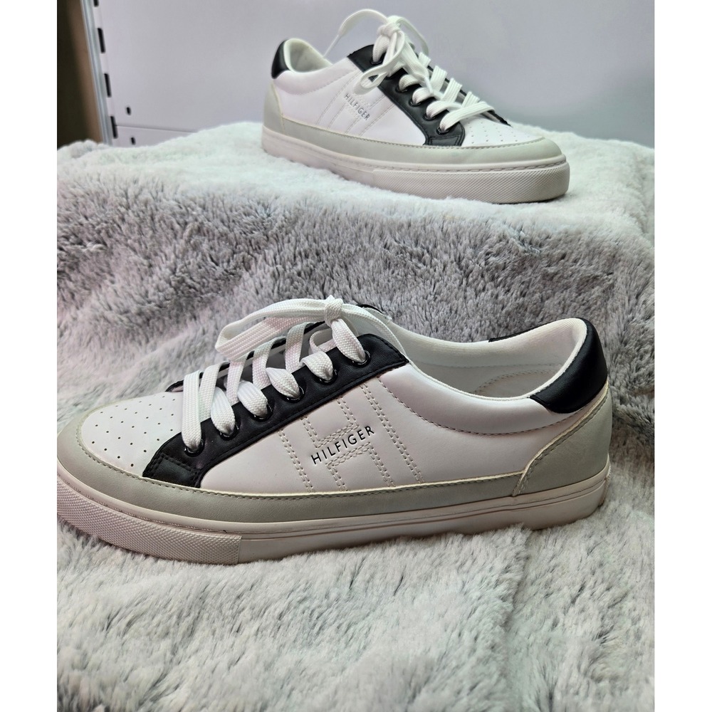 Tommy‎ Hilfiger White & Black Leather Sneakers Women's Size 9M Casual Shoes